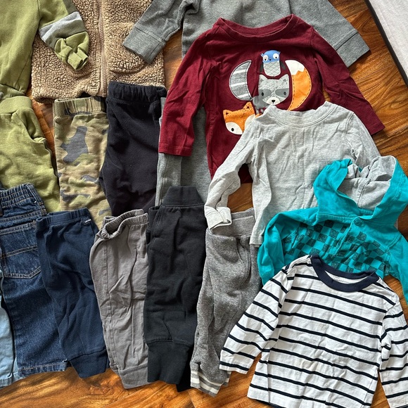 Boys 6-12 month lot - Picture 4 of 4